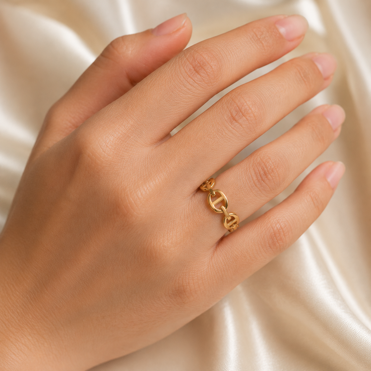Line Chainy Finger Ring