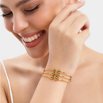 Stella Bangle