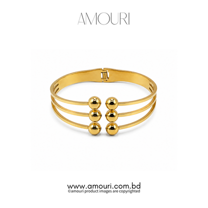 Stella Bangle