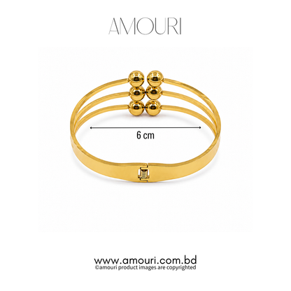 Stella Bangle